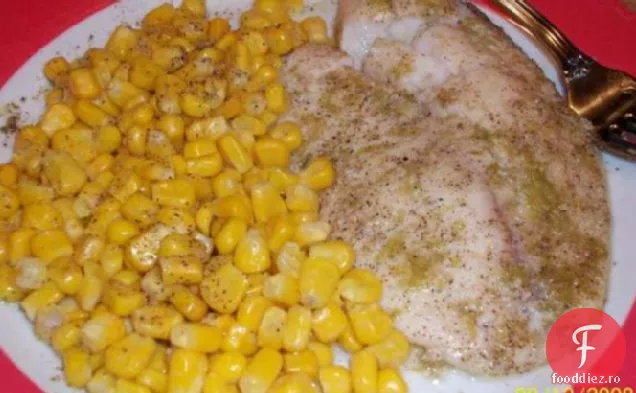 Tilapia la cuptor cu usturoi și var