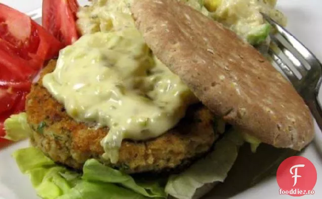 Rămășițe ale zilei-burgeri de pește cu ierburi proaspete