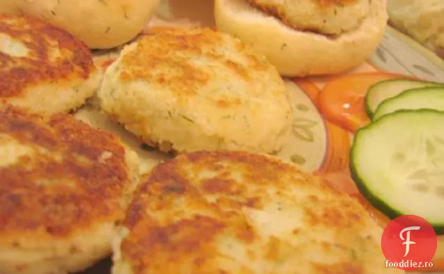 Prăjituri Clasice De Pește De Familie