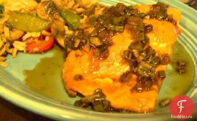 File de somon de portocale și Bourbon la grătar