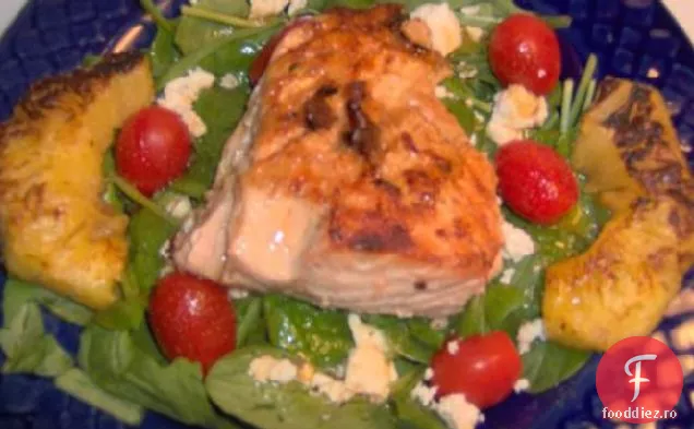 Salată De Spanac Cu Somon La Grătar