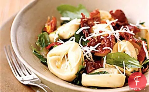 Tortellini de ciuperci cu rucola și Prosciutto crocant