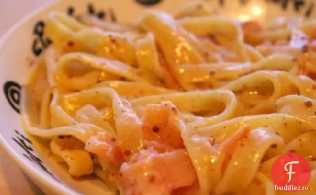 Fettuccine De Somon Afumat Cu Lămâie