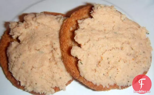 Somon Glazurat Cu Arțar La Cuptor Cu Spanac Ofilit