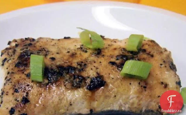 Miere de muștar somon la grătar sau fripturi de ton