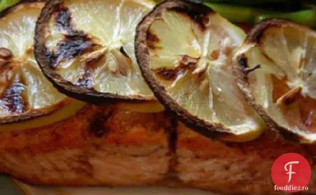 Somon De Lămâie-Soia Ars În Tigaie