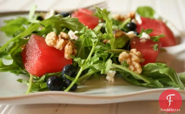Salată De Rucola Cu Pepene Verde Și Brânză De Capră