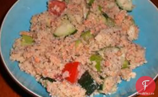 Salată De Cuscus Cu Castraveți De Somon