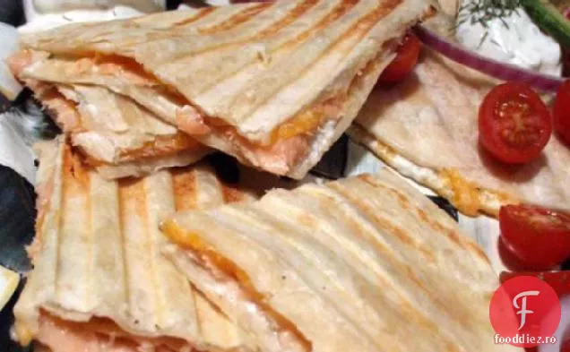 Quesadilla De Somon Afumat