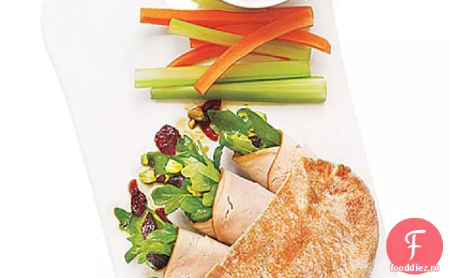 Sandwich cu Pita Roll-Up de curcan și Rucola