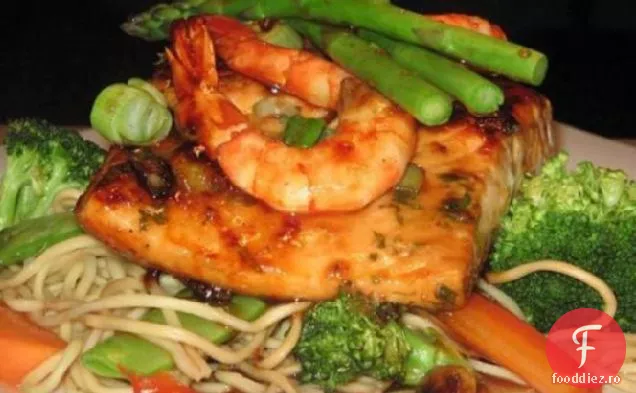 Somon la grătar cu miere Hoisin