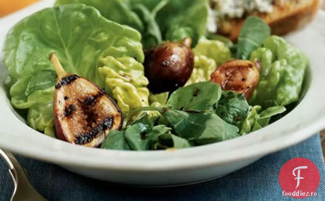 Salată de smochine și Rucola la grătar cu pâine prăjită Gorgonzola