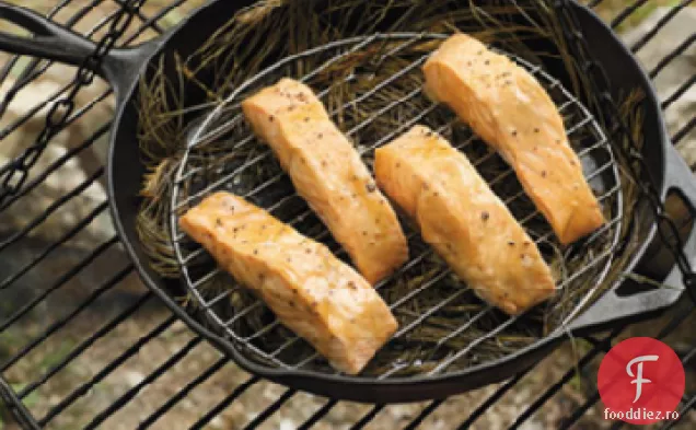 Somon Sălbatic Afumat Cu Pin Și Arțar