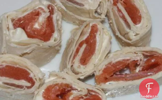 Rulouri De Somon Afumat