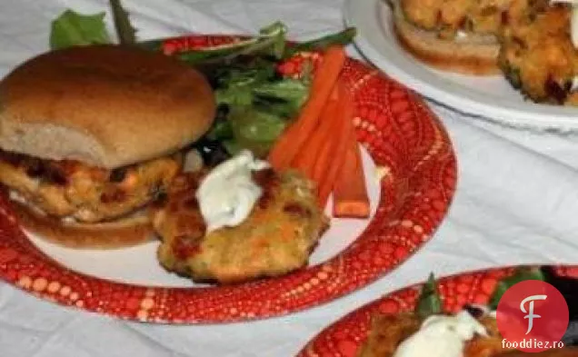 Salată Waldorf De Somon