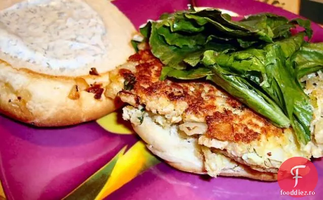 Salată De Somon Thailandez