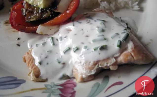Sos de arpagic pentru somon la grătar