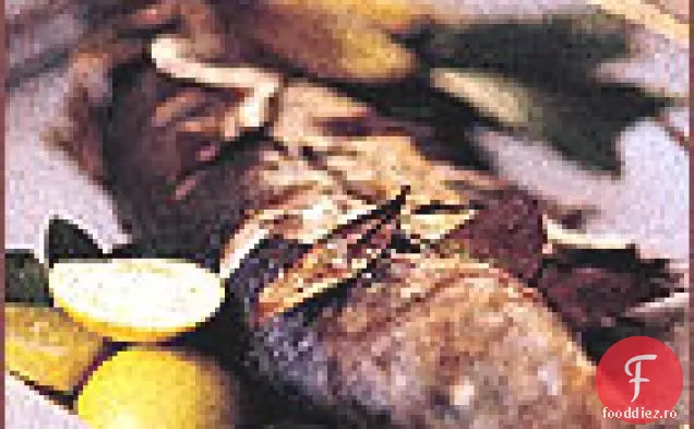 Biban întreg prăjit cu frunze de dafin