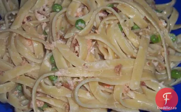 Fettuccine Carbonara De Creveți De 15 Minute