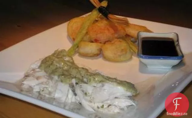 Pește întreg la cuptor cu sos Tahini și legume Tempura