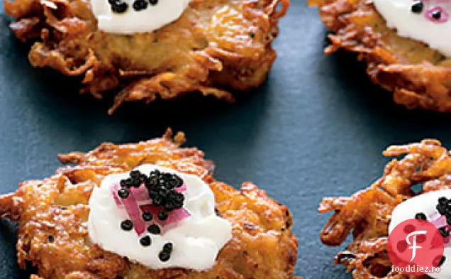 Caviar American cu clătite crocante de cartofi Yukon Gold