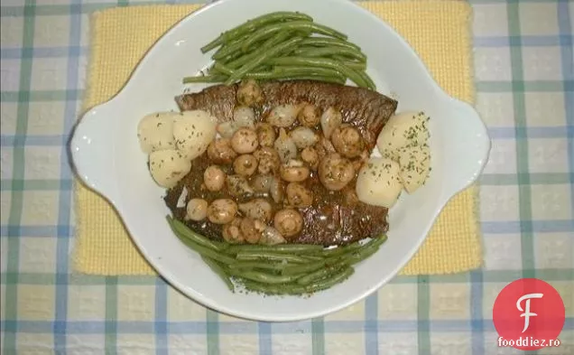 Păstrăv Curcubeu Umplut Cu Ierburi