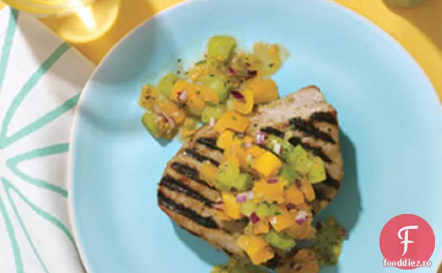 Ton picant la grătar cu Salsa de grădină