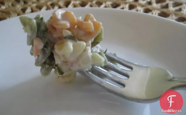 Salată De Spanac Cu Ton