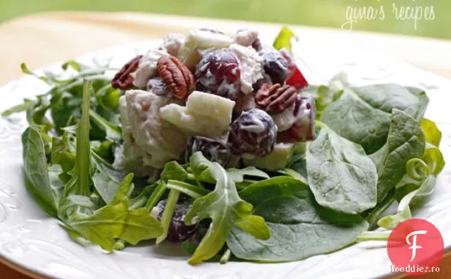 Salată Waldorf De Pui Slab