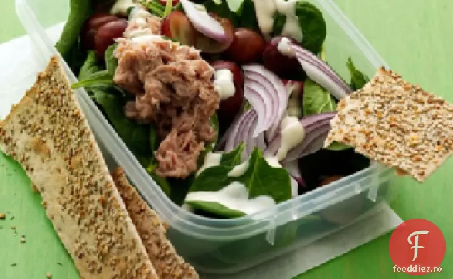 Salată de spanac pentru copii cu ton
