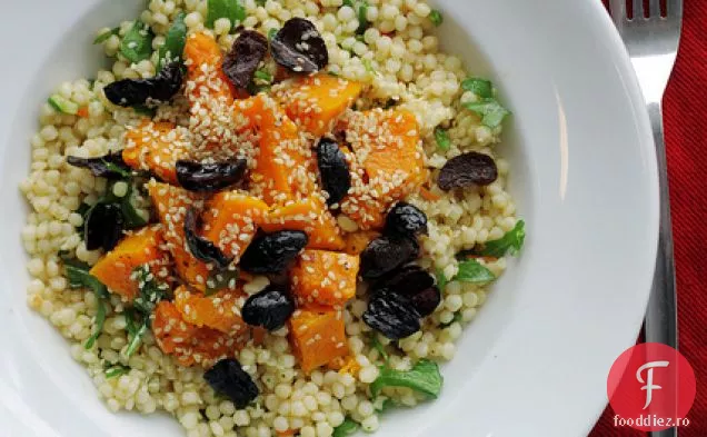 Cuscus De Dovleac, Rachetă Și Măsline Negre