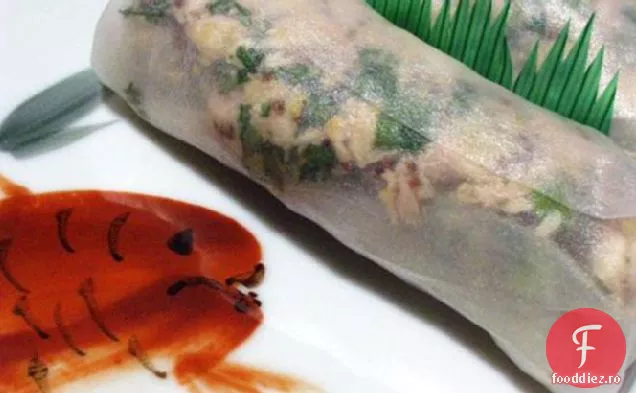 Rulou De Salată De Ton Din Hârtie De Orez