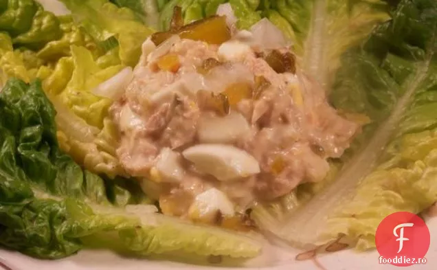 Salată de orz și ton cu lămâie și mărar