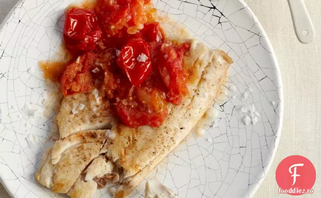 Bas cu dungi sălbatice cu Fondue de roșii