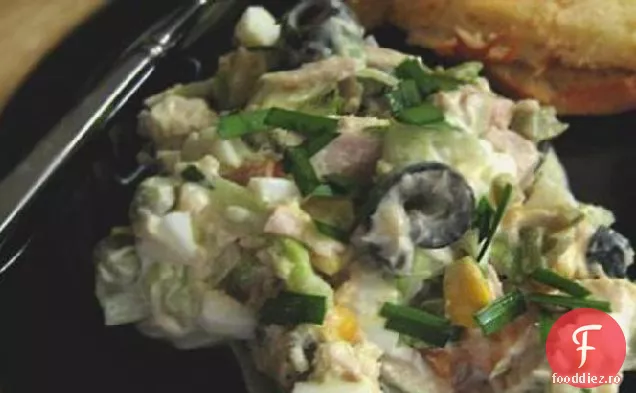 Salata unică de ton a lui Yolie