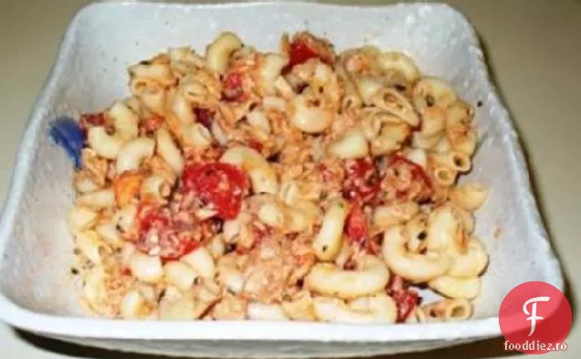 Salată ușoară de Paste cu ton pentru unul