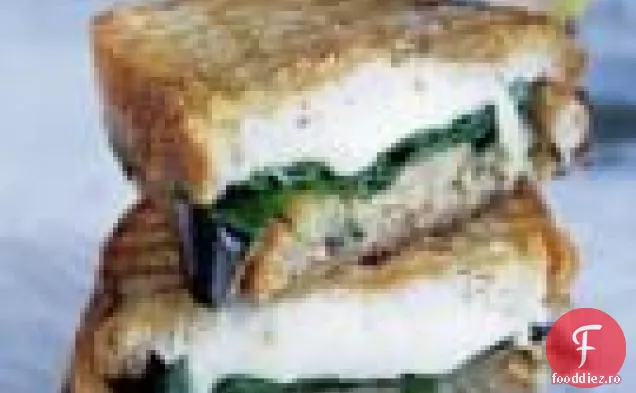 Panini De Vinete, Rucola Și Mozzarella La Grătar