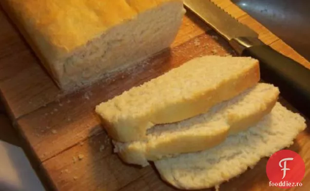 Pâine Albă De Bază (Pentru Mașina De Pâine)
