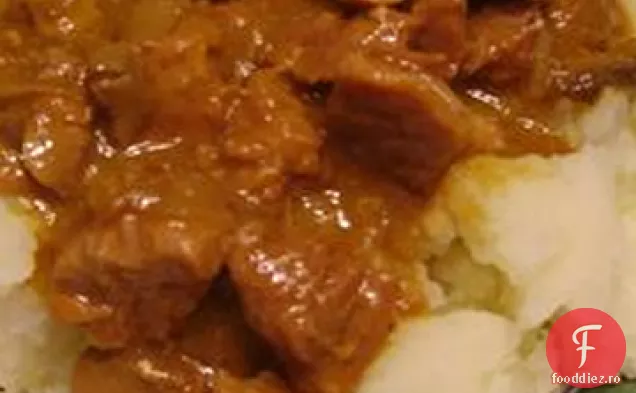 Carne de vită și ciuperci cu aragaz lent