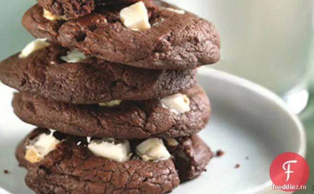 Cookie-uri de ciocolată neagră și albă