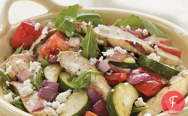 Salată de rucola de pui și legume la grătar