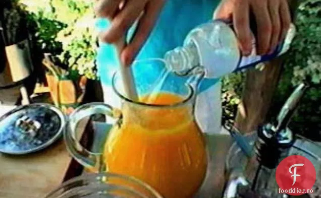 Spritzere Cu Fructe Proaspete