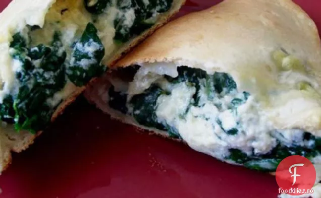 Rucola Și Ricotta Calzone