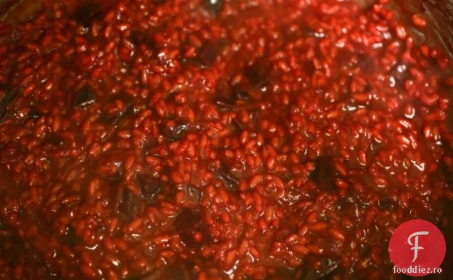 Risotto De Sfeclă Roșie Cu Verdeață De Muștar Și Brânză De Capră