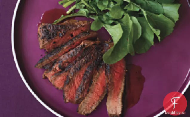 Friptură cu boabe de piper amestecate și glazură de rodie