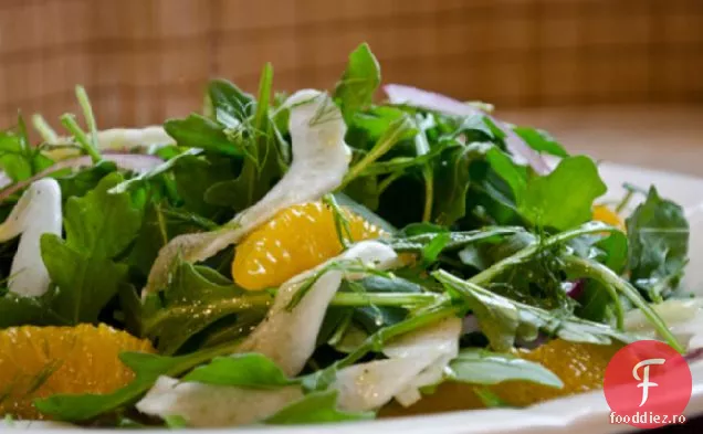 Salată de rucola, fenicul și portocale