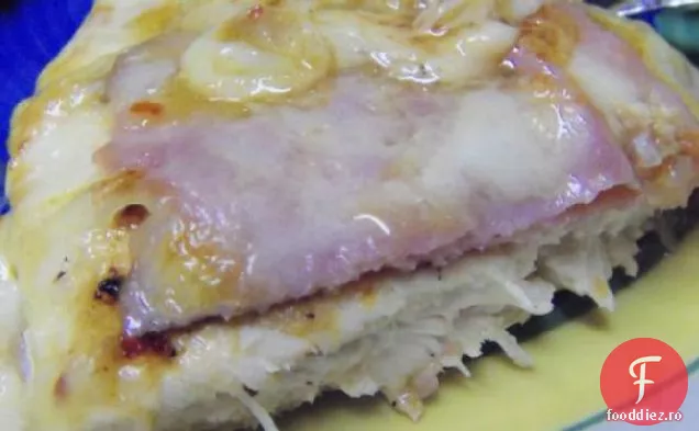 Escalope rapidă de pui cu șuncă și Gruyere