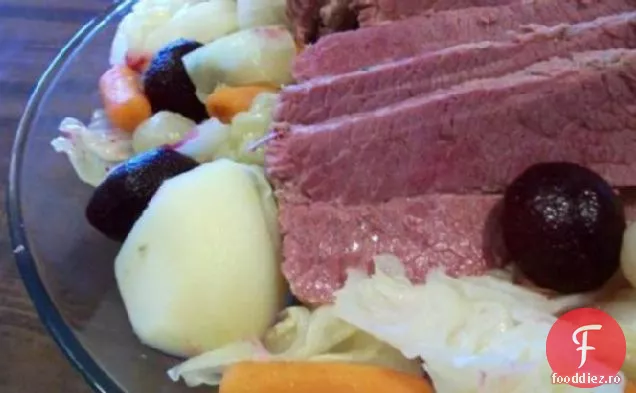 Ultimate Piept De Vită Corned Cu Legume Rădăcinoase