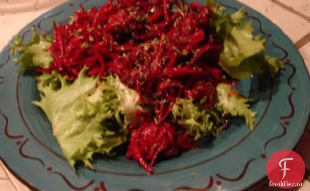 Salată de sfeclă și stafide