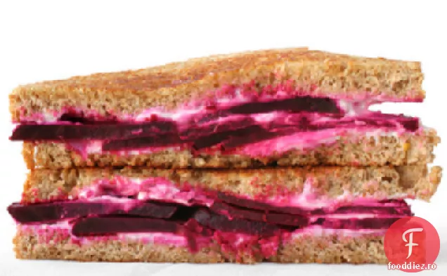 Rețetă de sfeclă prăjită și brânză la grătar